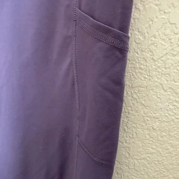 Yogalicious Lavender Leggings - Picture 2 of 4
